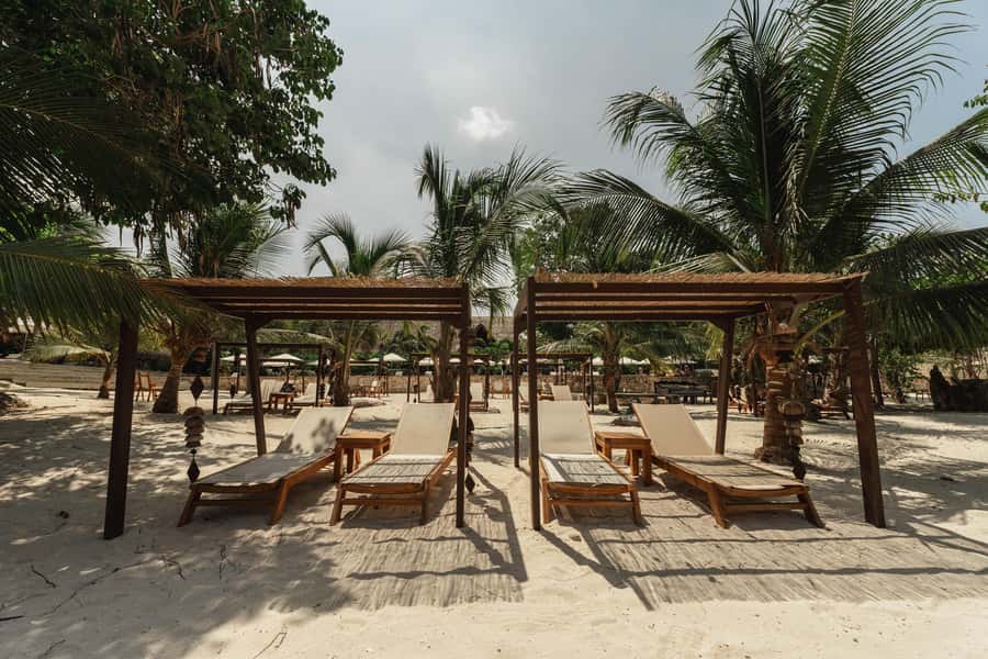 Cartagena: Makani Luxury Beach Club Day Pass - Food, drinks, and the real cost of the day