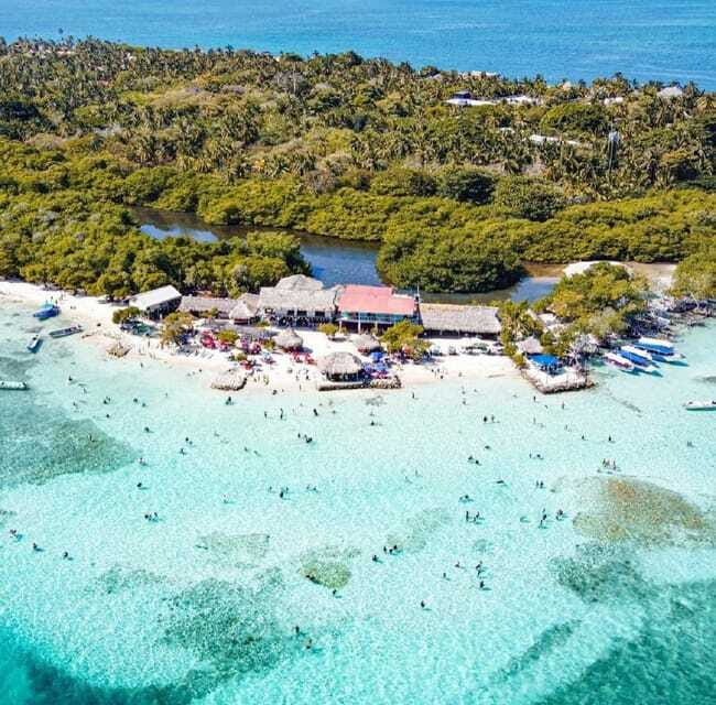 cartagena: Mucura and Santa Cruz Islands Tour spectacular - Who should take this island excursion