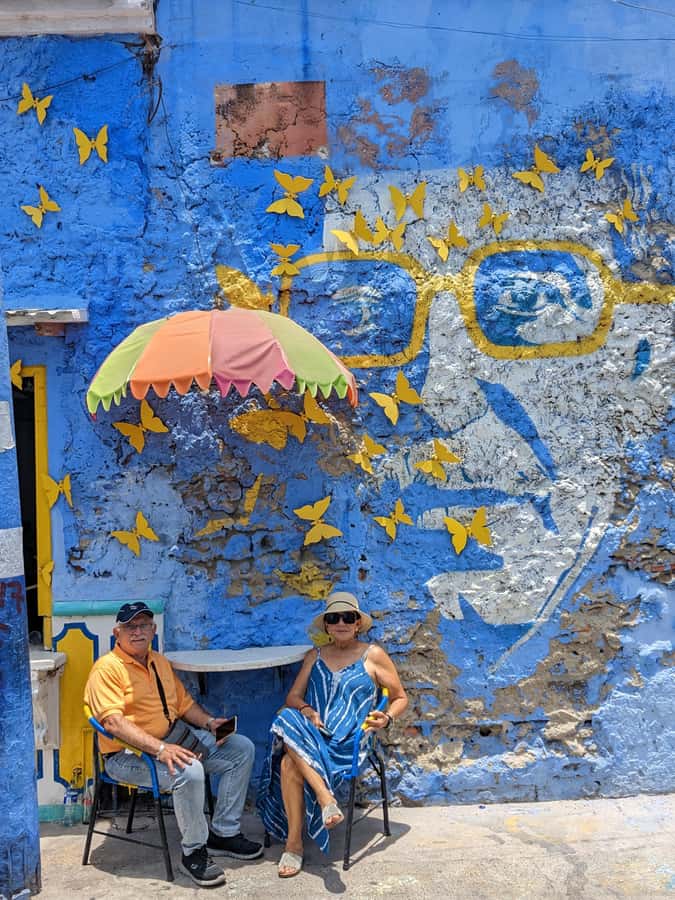 Cartagena: Private City Tour in an Air-Conditioned Vehicle - The walled city: plazas, churches, and colonial streets