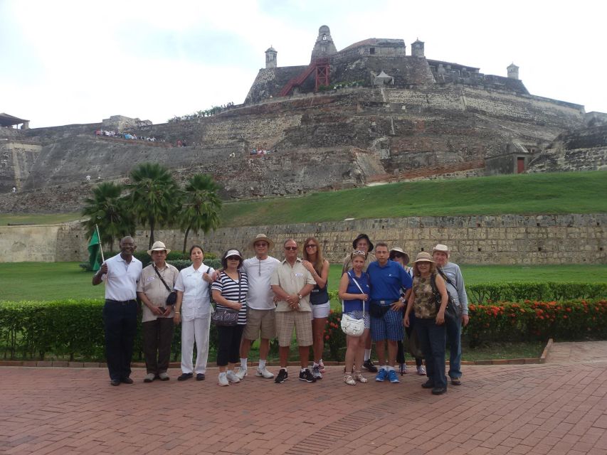 Cartagena: Private City Tour in an Air-Conditioned Vehicle - San Diego and the old bullring