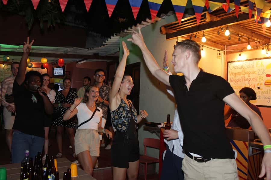 Cartagena: Pub Crawl with Dancing Lessons and Free Shots - Wednesday: rooftop dancing and live music