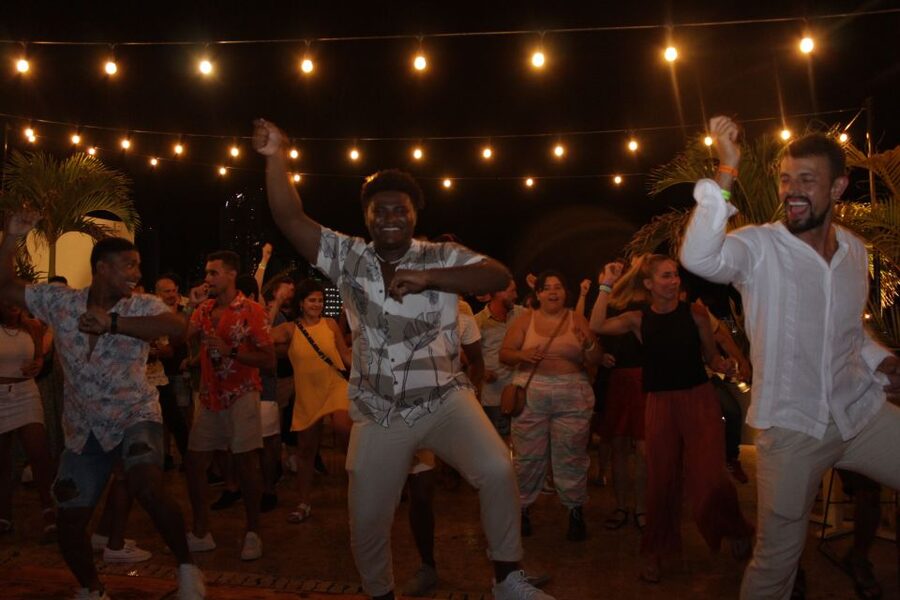Cartagena: Pub Crawl with Dancing Lessons and Free Shots - Shots, games, and what is included