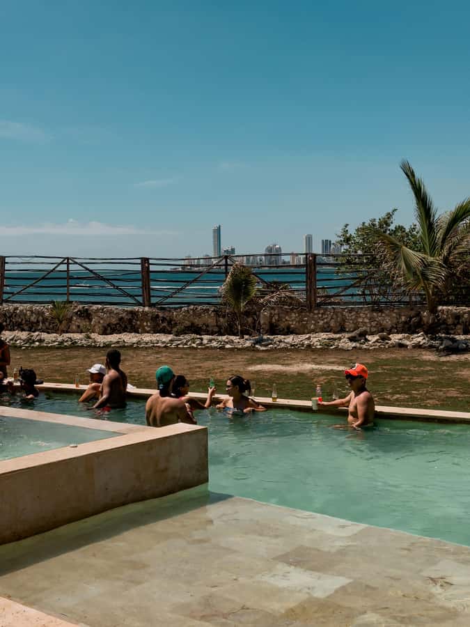 Cartagena: Rosario Islands Day Tour with Snorkel & Lunch - How to get the best value from the $95 price