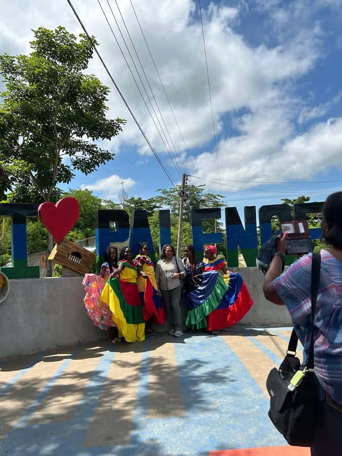 Cartagena:San Basilio de Palenque private DayTrip with Lunch - Walking through murals, homes, and town squares
