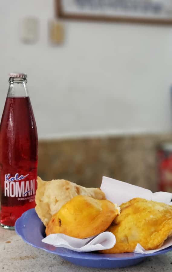 Cartagena: Street Food Walking Tour - The first stop: Chinese influence in Cartagena