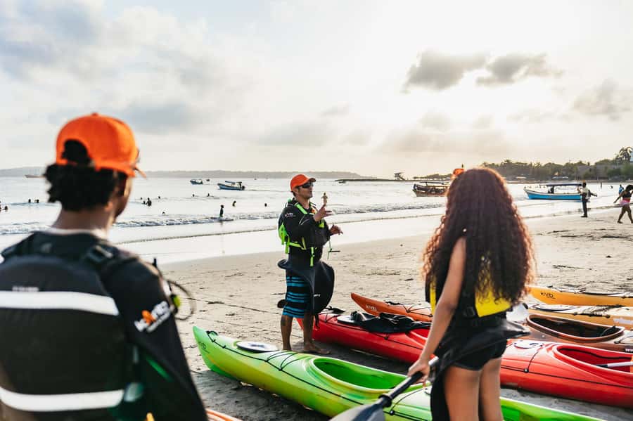 Cartagena: Sunset Sea Kayaking Tour - Paddling about 2 kilometers into Cartagena Bay