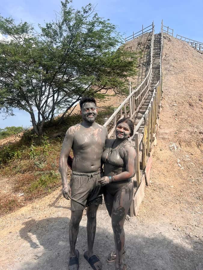 Cartagena: Totumo Mud Volcano with Bilingual Guide - Entering the Cone Without Losing Your Shoes or Patience