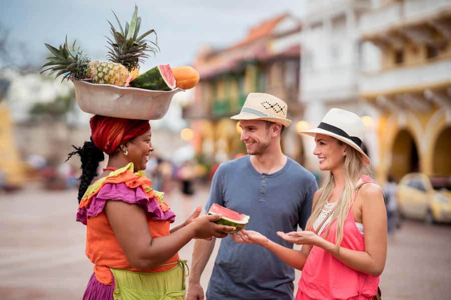 Cartagena: Walled City and Getsemani Shared Walking Tour - Crossing into Getsemani