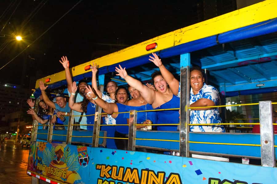 Chiva Party Cartagena: a unique experience in the city, joy and dance. - Las Botas Viejas and the story behind the photo stop