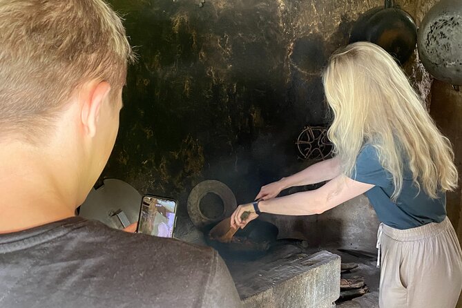 Chocolate tour near Medellin - Roasting, peeling, and grinding the beans