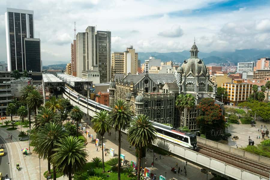 City Tour of Downtown Medellin Private or Shared - Why this short tour works as a first look at Medellín
