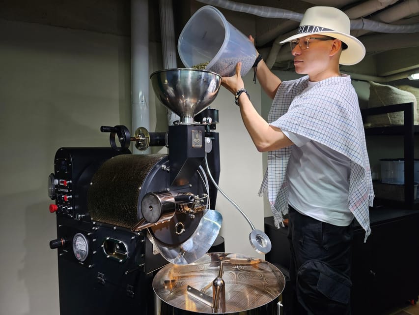 Coffee Experience with roasting show in Comuna 13 - Why this one-hour coffee lesson works