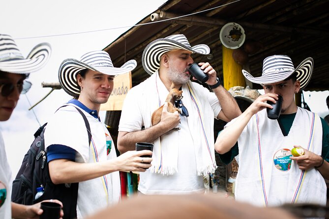 Coffee Tour with arrival on horseback and sugar cane processing - From El Poblado to the hills of Palmitas