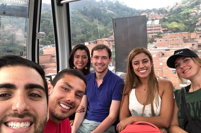comuna 13 graffitour & cable car - Why Comuna 13 tells Medellín’s story so clearly