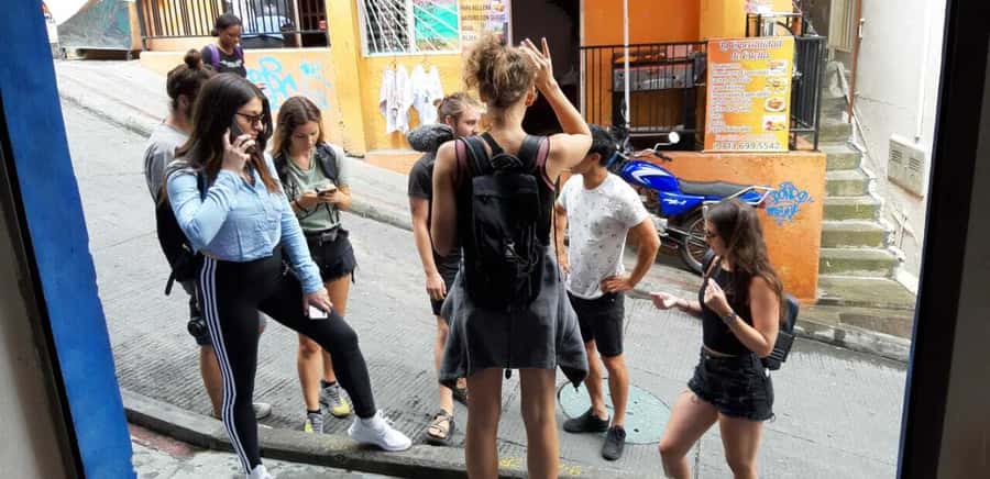 Comuna 13 Neighborhood & Street Art Private Tour - Who will get the most from this tour