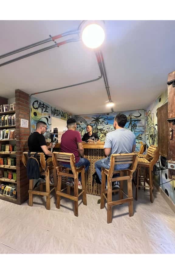 Comuna 13: Recorrido de Arte Urbano, Cultura y Resiliencia - What the $11 price really gives you