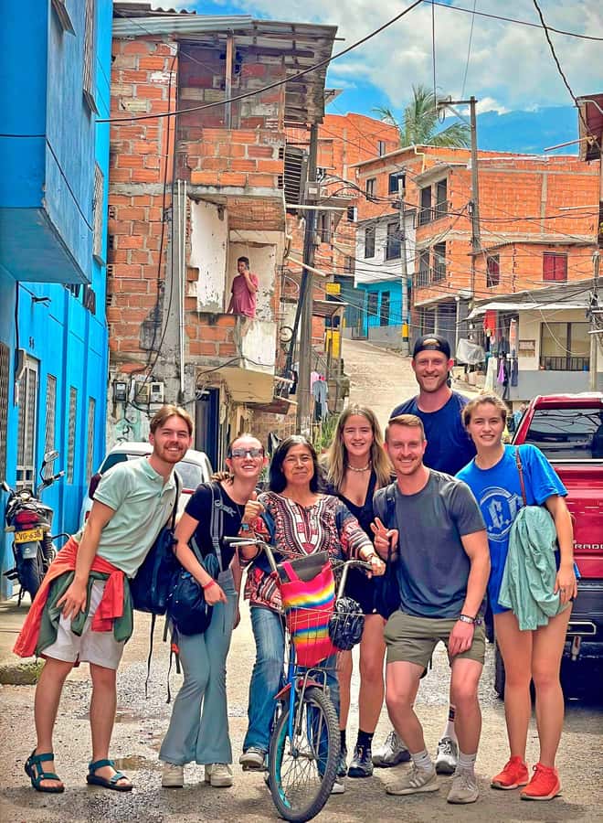 Comuna 4 - Moravia Tour - Meeting Moravia’s grassroots leaders