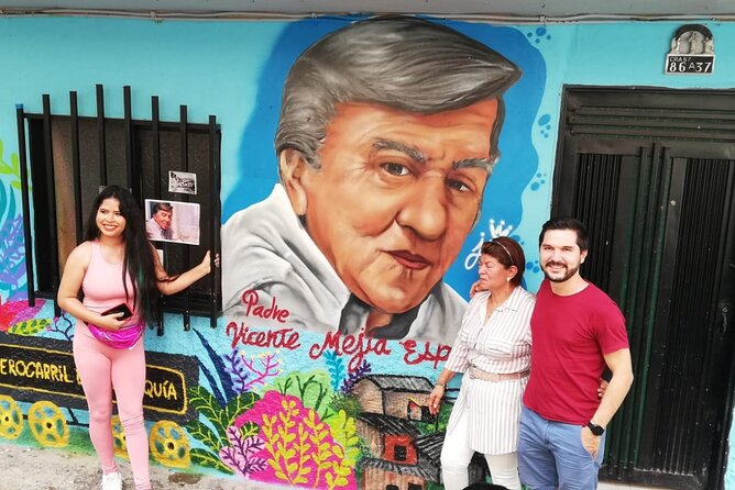Comuna 4 Walking Tour Medellin - Why Moravia changes the usual Medellín story