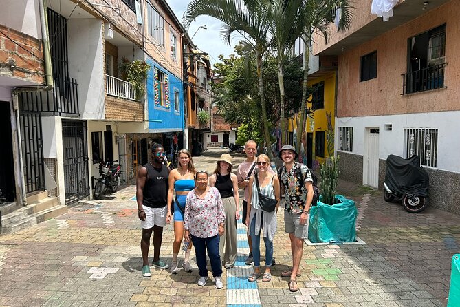 Comuna 4 Walking Tour Medellin - Education and Colombia’s strata system