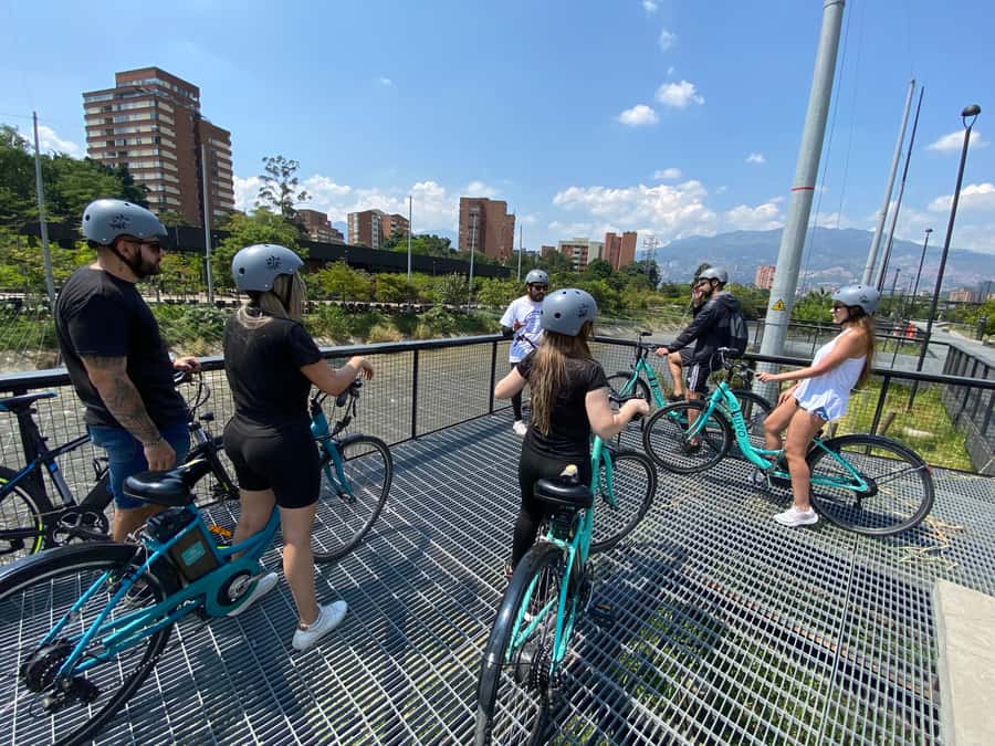 E-Bike City Tour Medellin with Local beer and Snacks - Why an e-bike is a smart way to see Medellin
