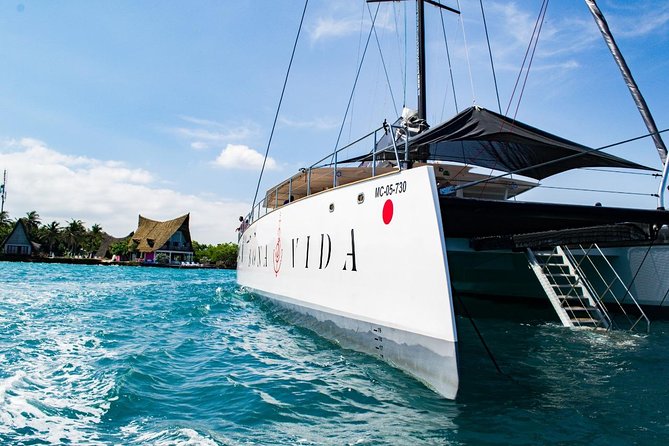 Excursion to the Rosario Islands with Lunch and Snorkeling - Key points at a glance