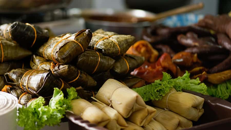 Flavors of Cali: Food tour at the local market - La Caleñita and the souvenir stop