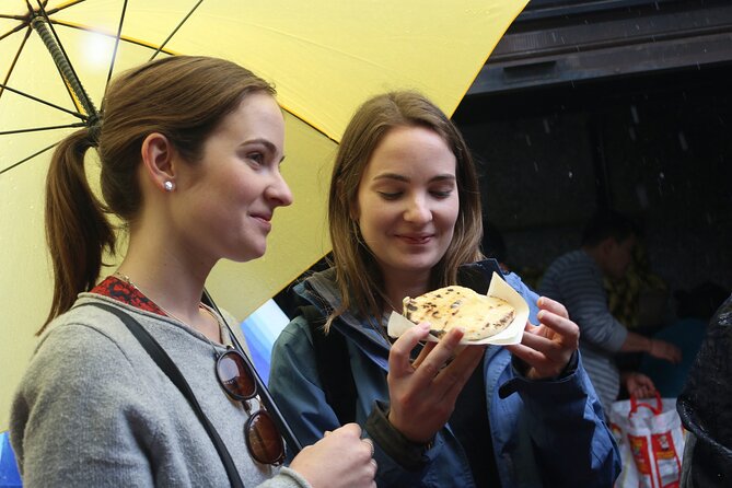 Food Tour in La Candelaria Bogotá - A private guide changes the pace