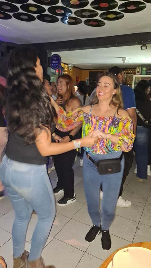 Friday Salsa Pub Crawl in Cali - Key points before you book