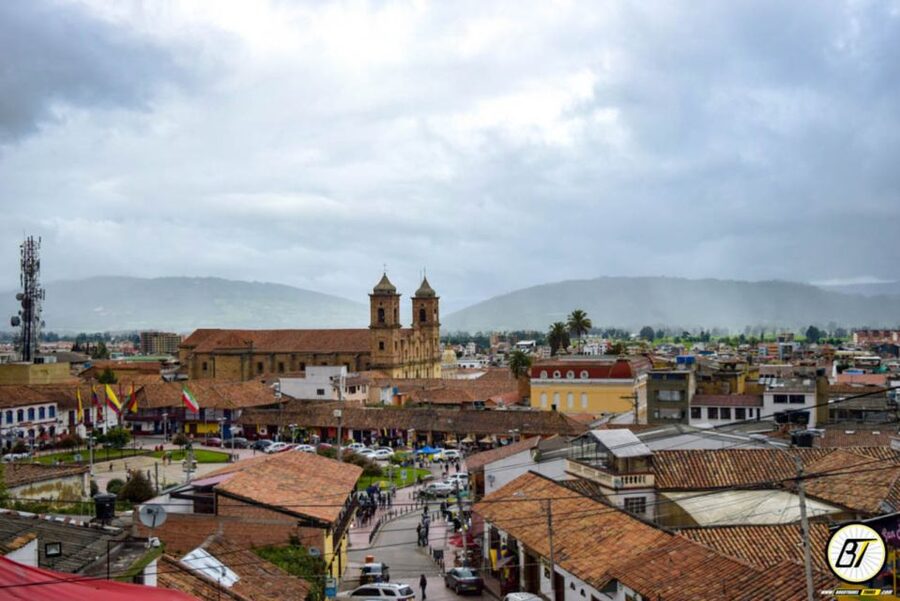 From Bogota: Guatavita Lake & Zipaquira Salt Cathedral Tour - A short look at Zipaquira’s old center