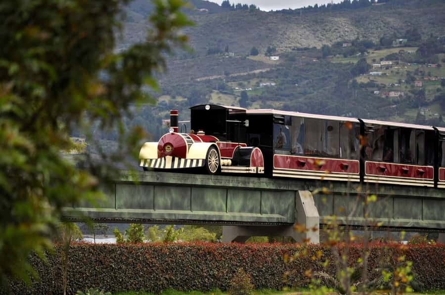 From Bogota: Jaime Duque Park and zoo with ticket included - Why Jaime Duque Park is more than a zoo