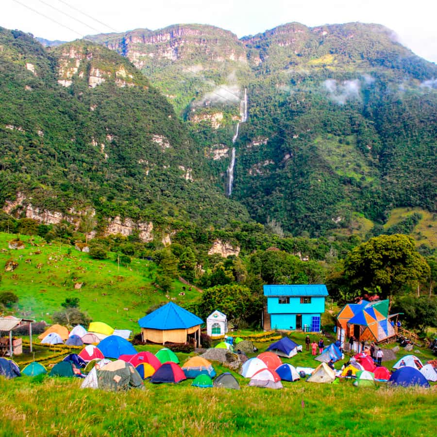 From Bogota: La Chorrera Waterfall Guided Hike - Choachí and the living setting around the park