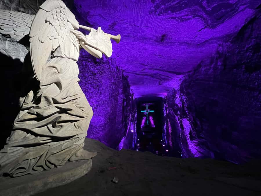 FROM BOGOTA: Salt Cathedral and Andrés Carne de Res (Chía) Tour - Understanding the food cost before you book