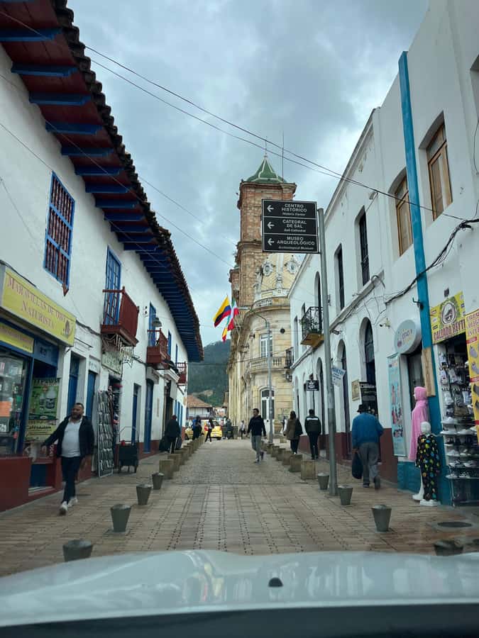 FROM BOGOTA: Salt Cathedral and Andrés Carne de Res (Chía) Tour - Organization, guides, and the human side of the day