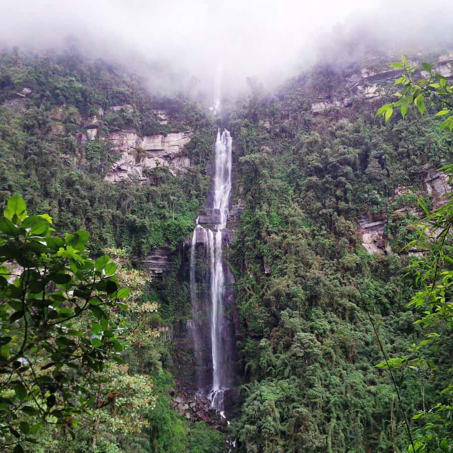 From Bogotá: Tour to the Waterfall of La Chorrera - Choachí and the first waterfall, El Chiflón