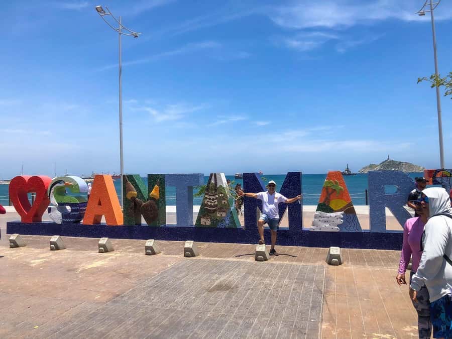 From Cartagena: Barranquilla & Santa Marta Guided City Tour - Santa Marta’s old center on foot