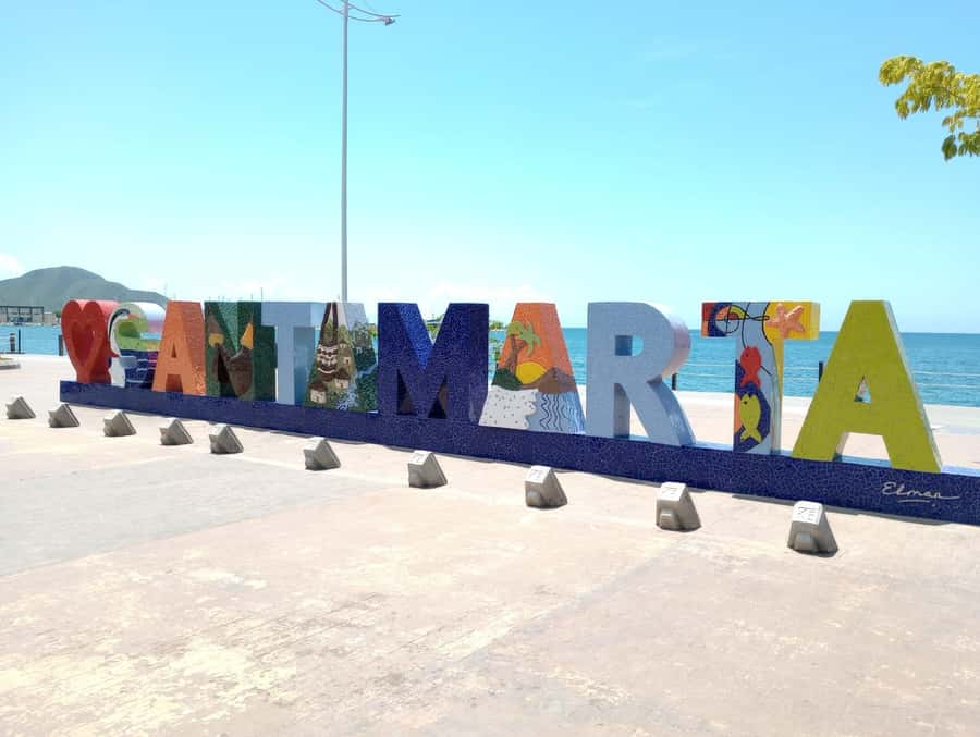 From Cartagena: Barranquilla & Santa Marta Guided City Tour - Barranquilla and the Window to the World