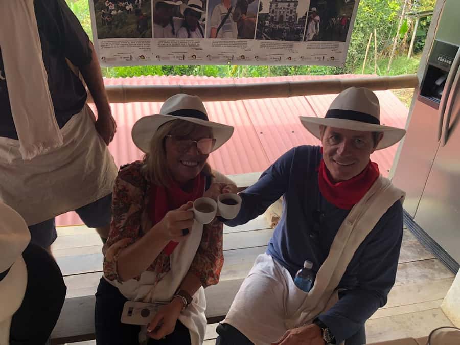 From Medellin: Day Trip to a Jardin Coffee Plantation - What the $165 price buys you