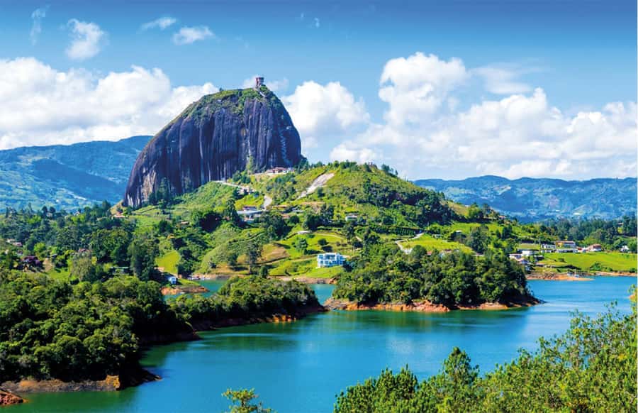 From Medellin: Guatape El Peñol with boat + gastronomic tour - Marinilla: the first taste of Antioquia
