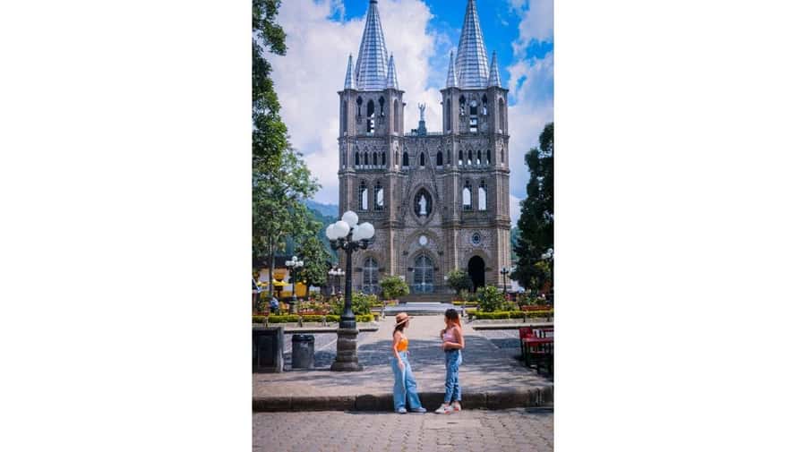 From Medellín: Jardín, Andes, and Hispania Day Trip - The 5:10 a.m. start from Medellín