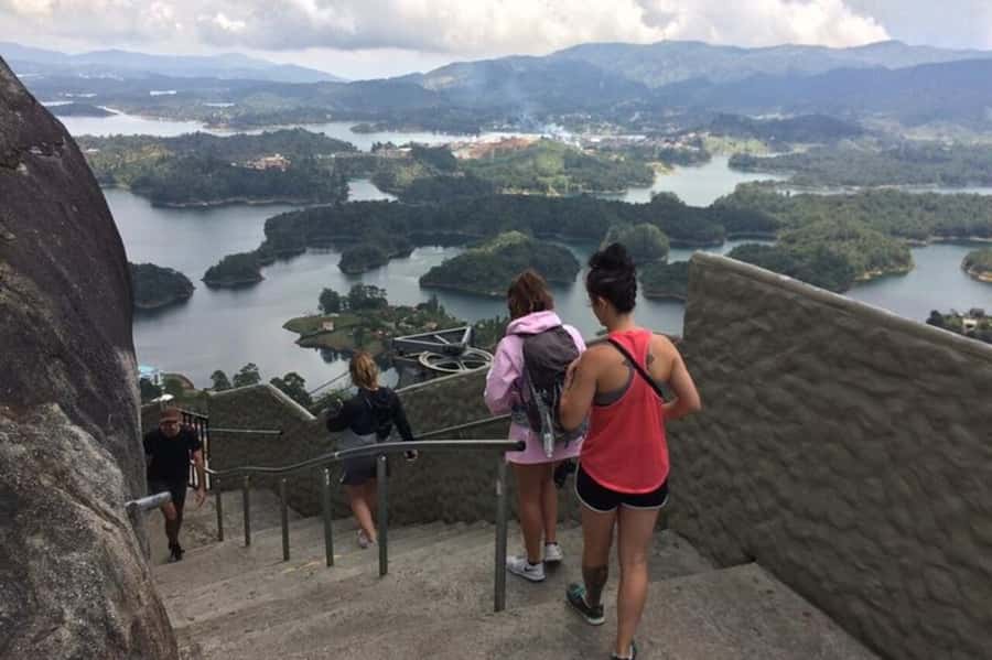 From Medellin: Private Guatape Car Tour with Coffee Tour - Why combine Guatape with a coffee farm?