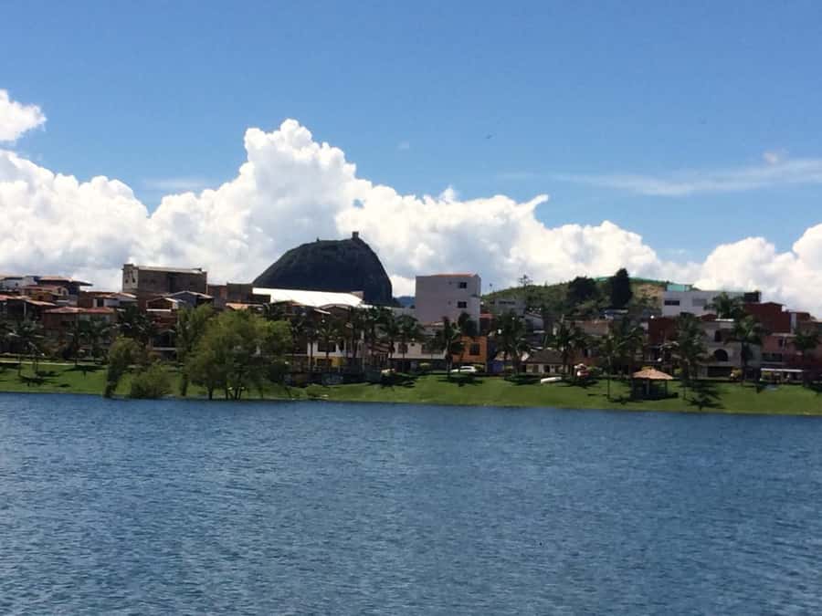 From Medellin: Private Guatape Car Tour with Coffee Tour - The drive from Medellin to Guatape
