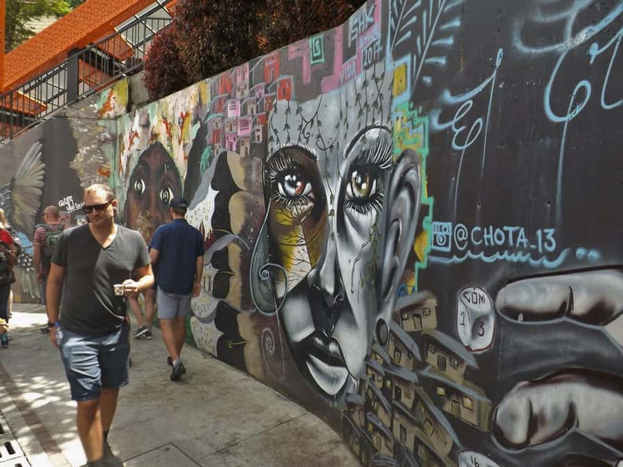 From Medellín: Private Pablo Escobar History Tour - The local guide makes or breaks the experience