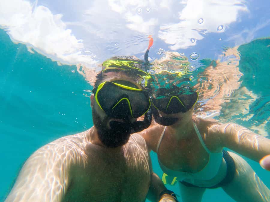 From Santa Marta: Sisiguaca Beach Hike with Snorkeling - Arriving at the quieter Sisiguaca shore