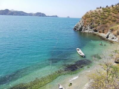 Sisiguaca Beach Hike with Snorkeling