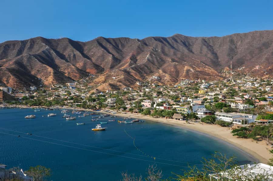 From Santa Marta: Sisiguaca Beach Hike with Snorkeling - What to pack for comfort