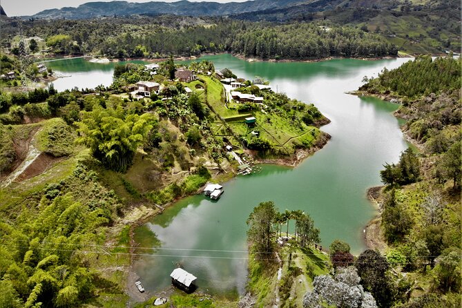 Full Day Private Tour to Guatapé and El Peñol - Walking Guatapé’s painted streets
