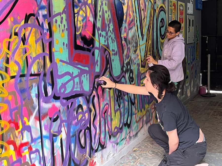 Fun Graffiti Workshop: The Art of Aerosol and Color - What you learn before the paint hits the wall