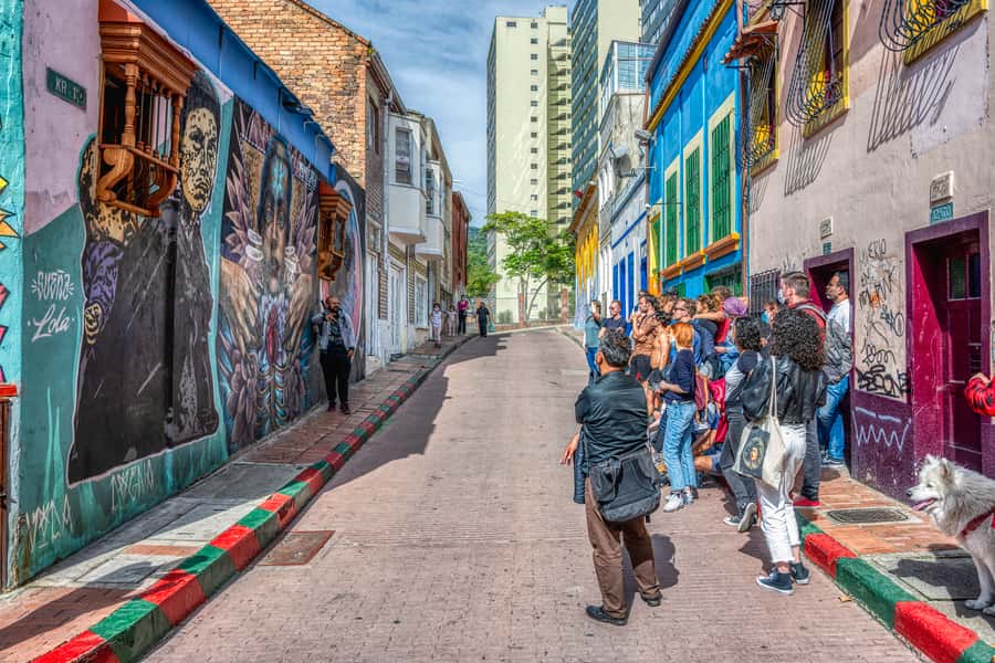 Graffiti Tour: a fascinating walk through a street art City - Key points before you book
