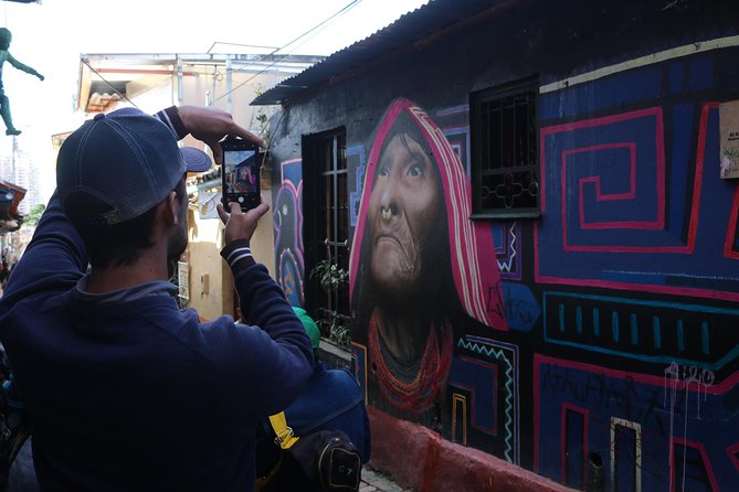 Graffiti Tour in La Candelaria Bogotá with Transportation - Reading Bogotá through its painted walls