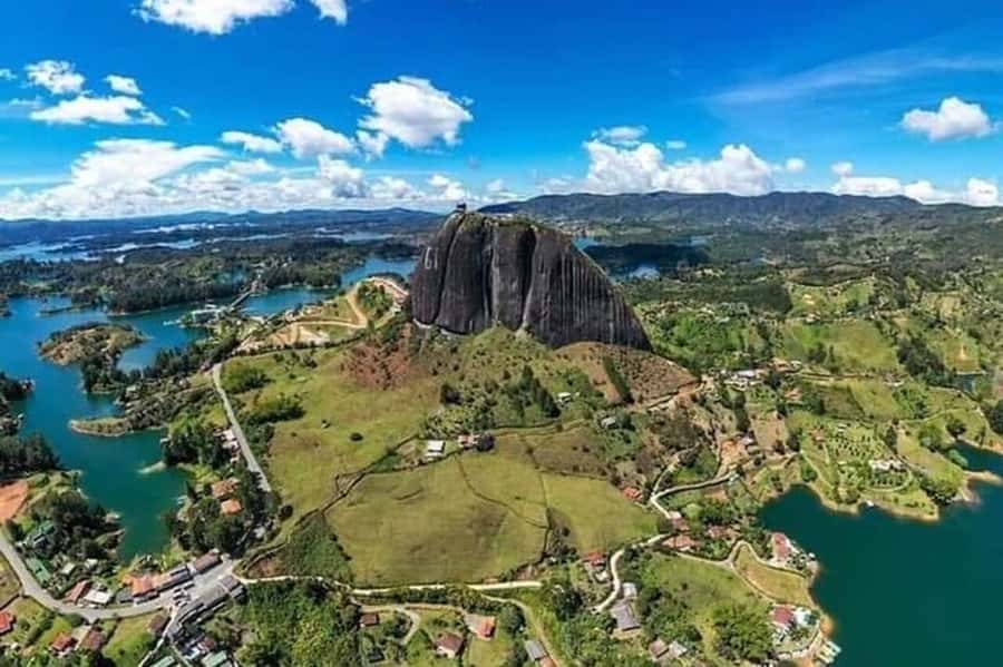 Guatape and El Peñol Rock Tour: Private or Shared - Key points to know before booking